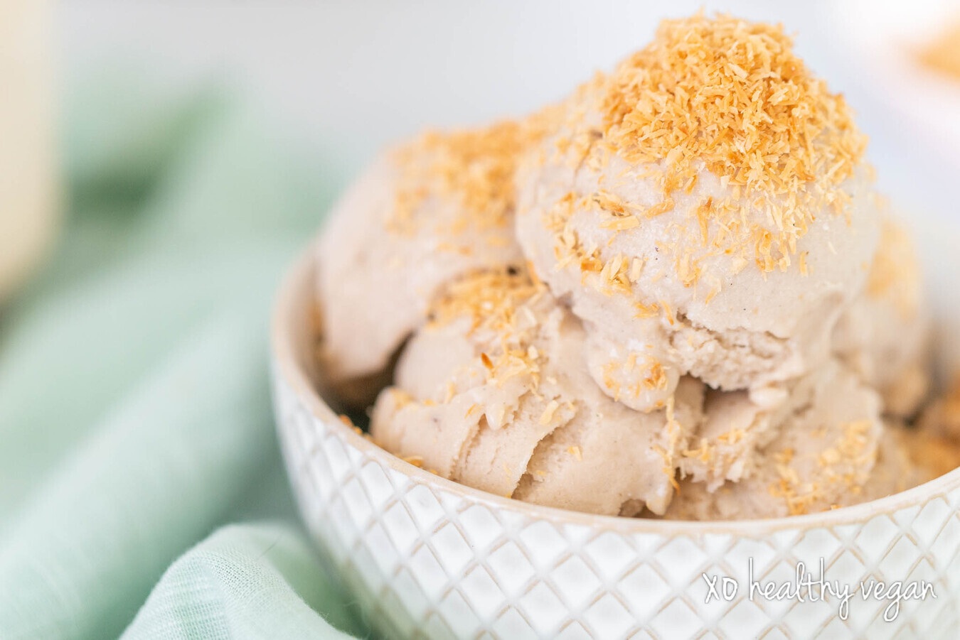 Healthy-Vegan-Luscious-Vegan-Coconut-Ice-Cream-12