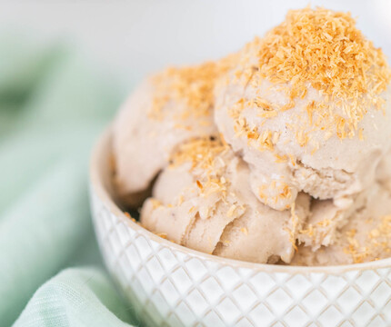 Healthy-Vegan-Luscious-Vegan-Coconut-Ice-Cream-12