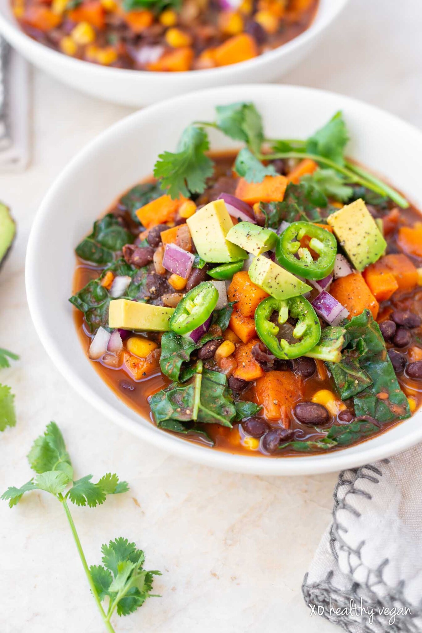 Healthy-Vegan-Smoky-Black-Bean-Chili-5