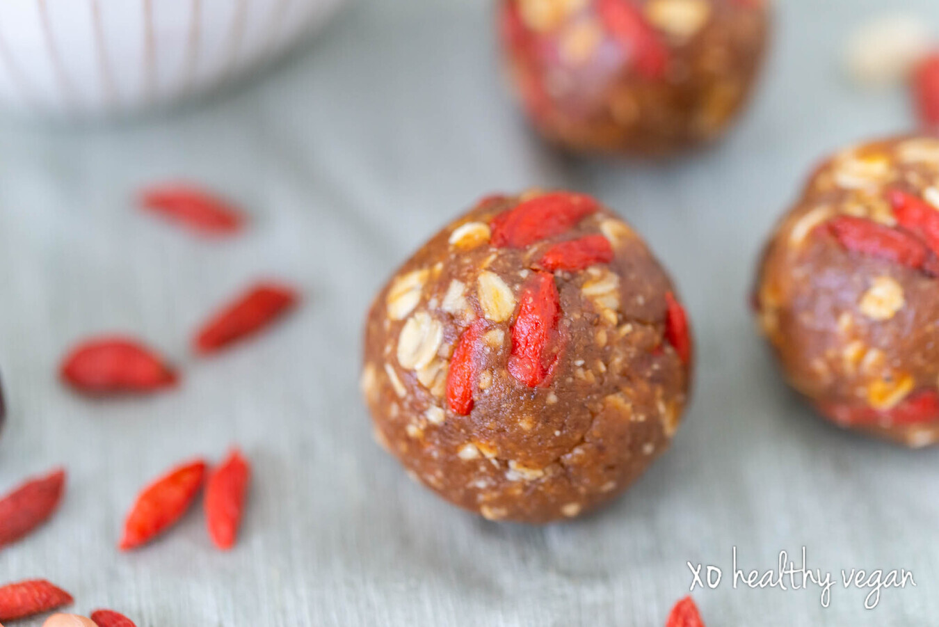 HealthyVegan_Peanut_Butter_Jam_Bites-3