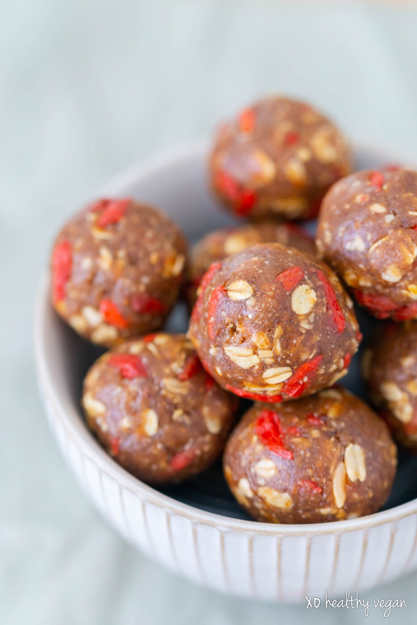 HealthyVegan_Peanut_Butter_Jam_Bites-4