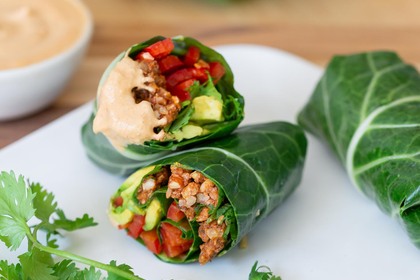 Healthy-Vegan-Mexican-Collard-Wraps-7