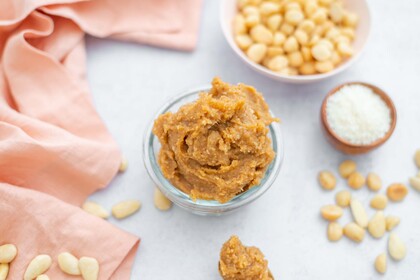 HealthyVegan-White-Chococlate-Nut-Butter-3