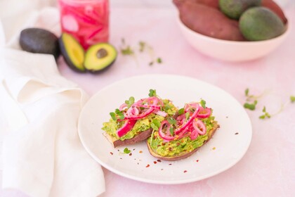 HealthyVegan-Sweet-Potato-Avocado-Toast-1