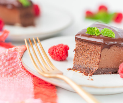 HealthyVegan-TripleChocolateTorte-16