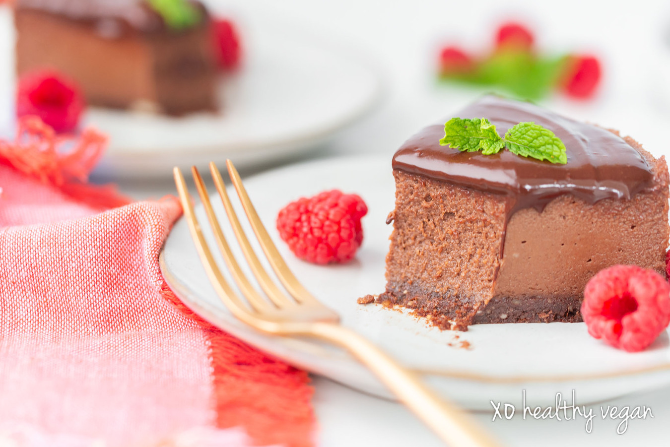 HealthyVegan-TripleChocolateTorte-16