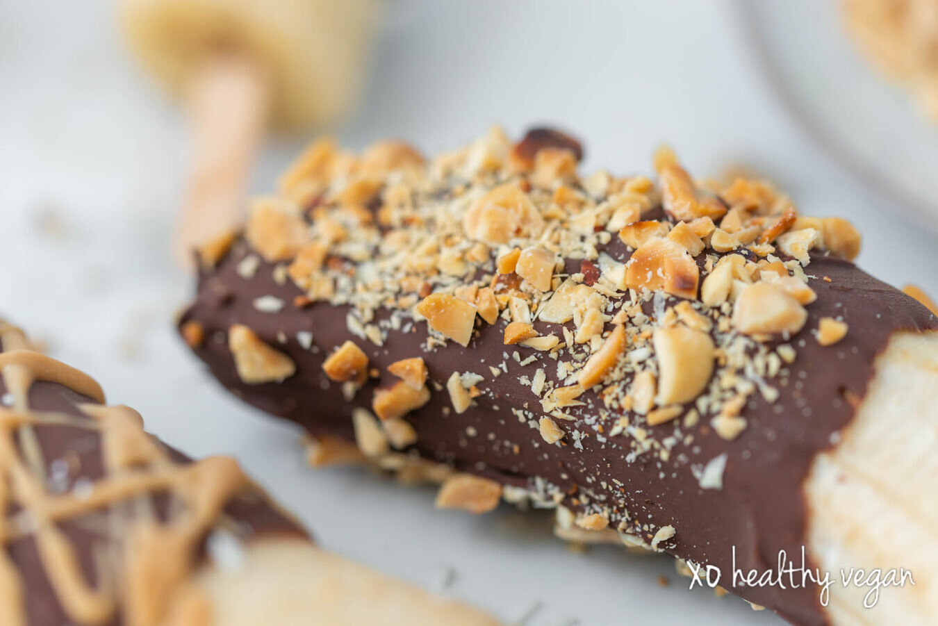 HealthyVegan-Chocolate-Banana-Pops-9