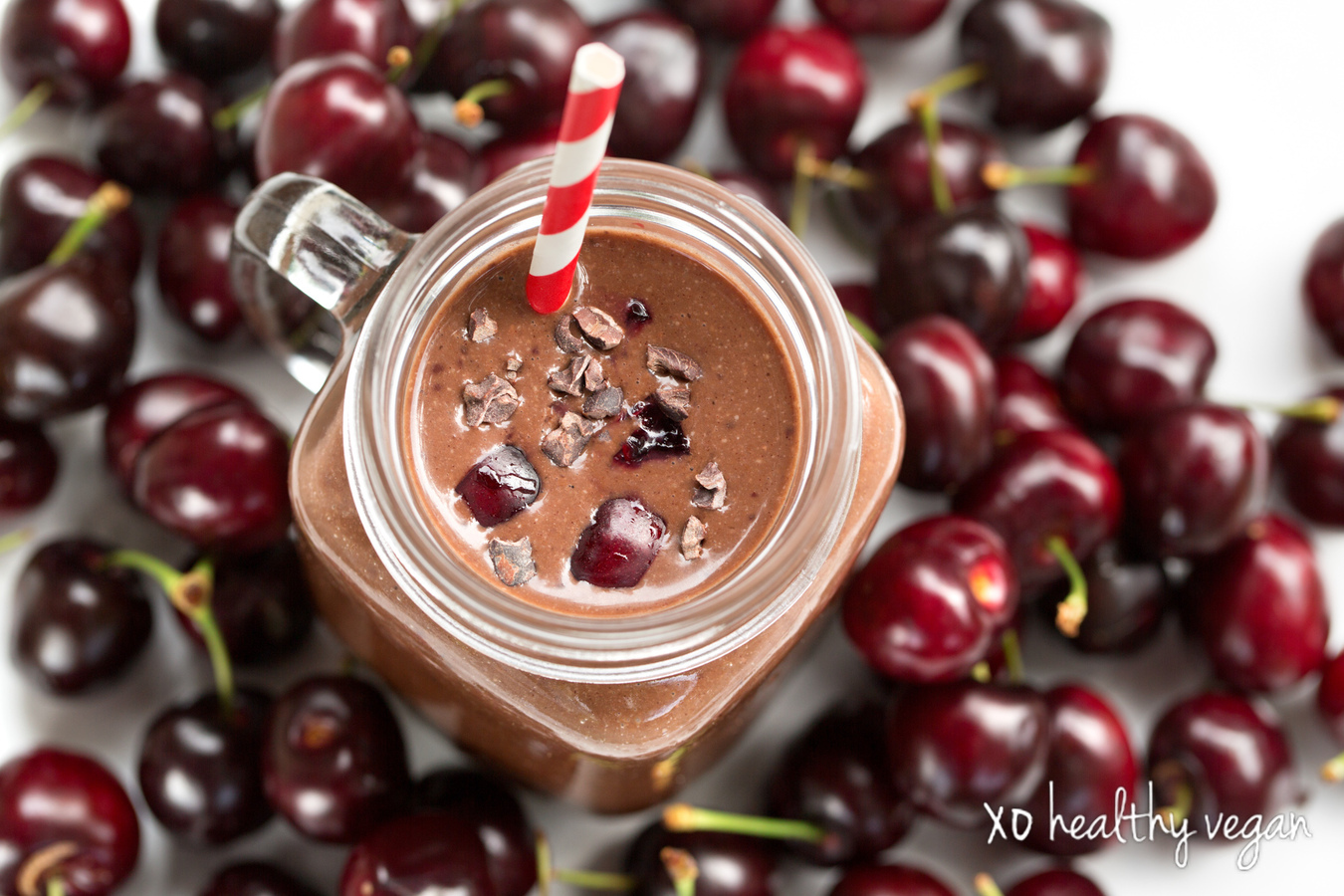 HealthyVegan.BlackForestSmoothie.HOR