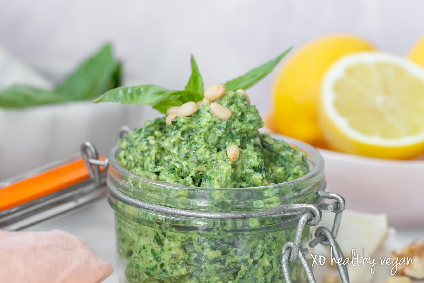 HealthyVegan-OilFreePesto-7