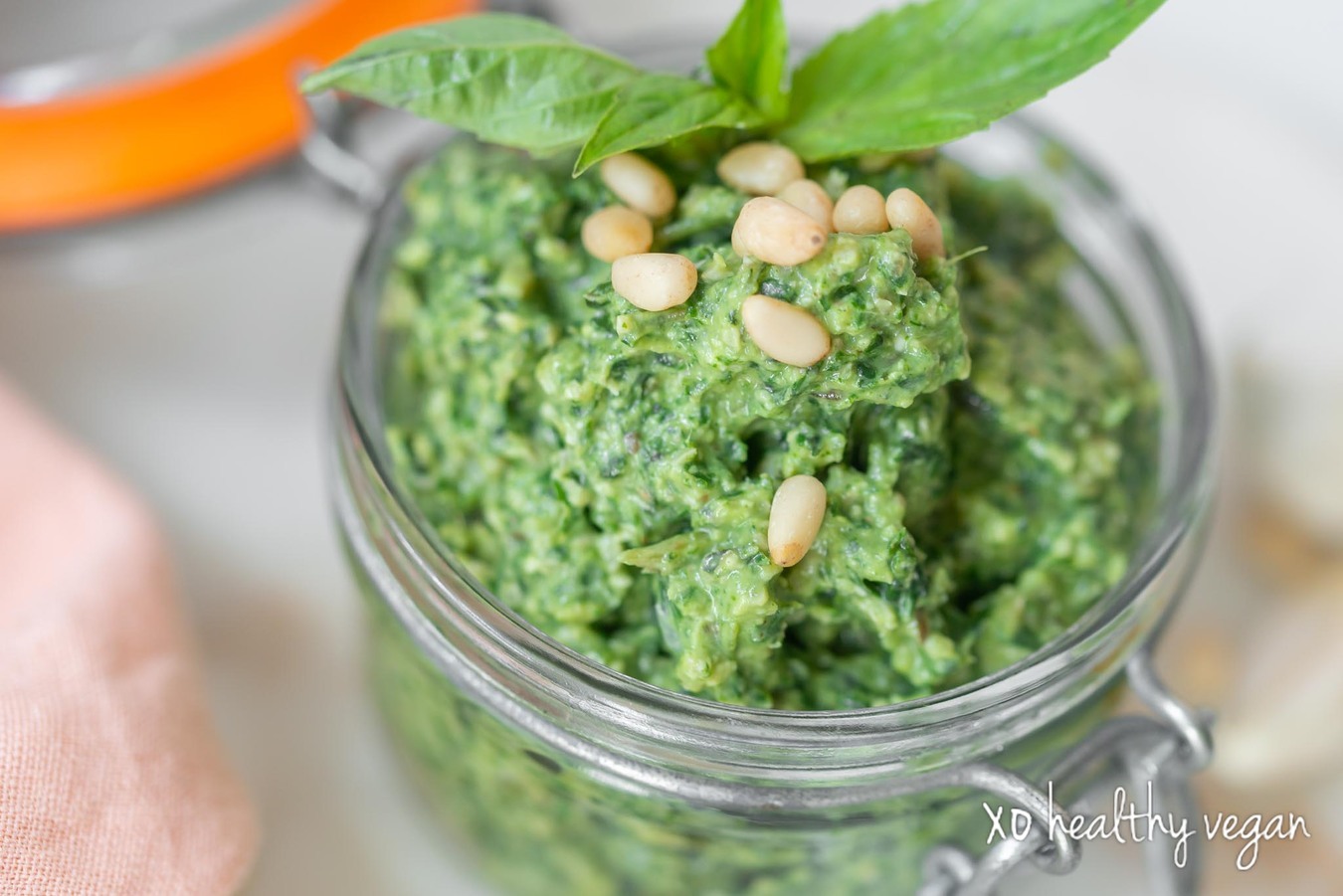 HealthyVegan-OilFreePesto-4