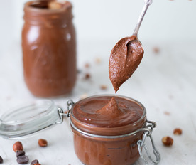 Healthy-Vegan-Nutella-2