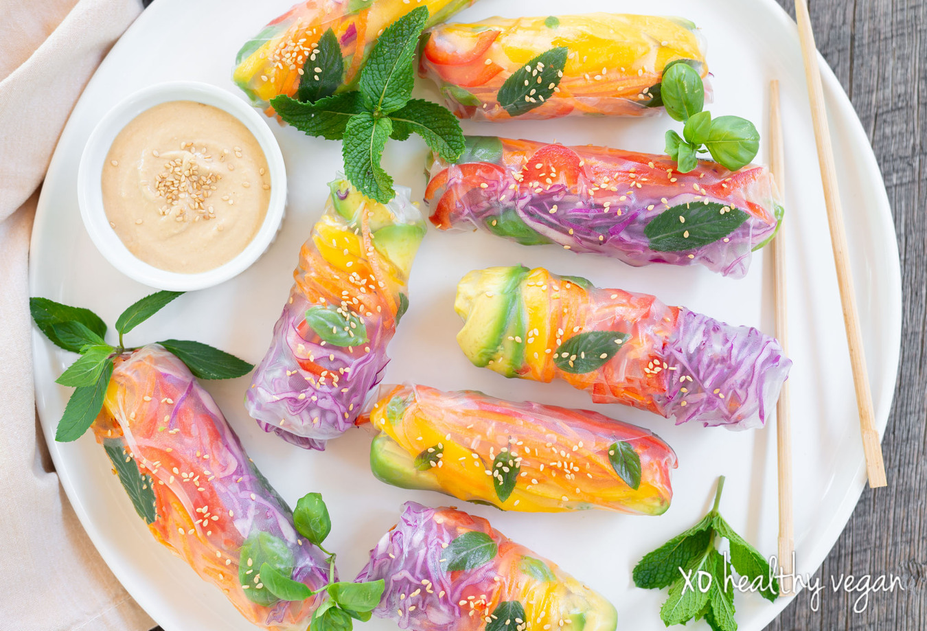 Healthy-Vegan-Summer-Rolls-3